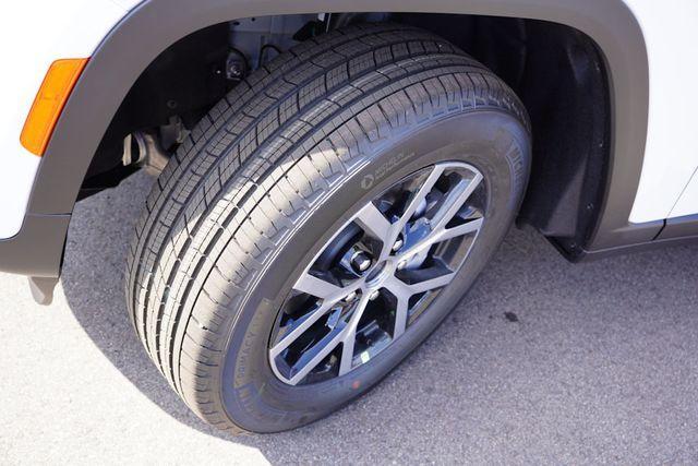 new 2025 Jeep Grand Cherokee car, priced at $43,569