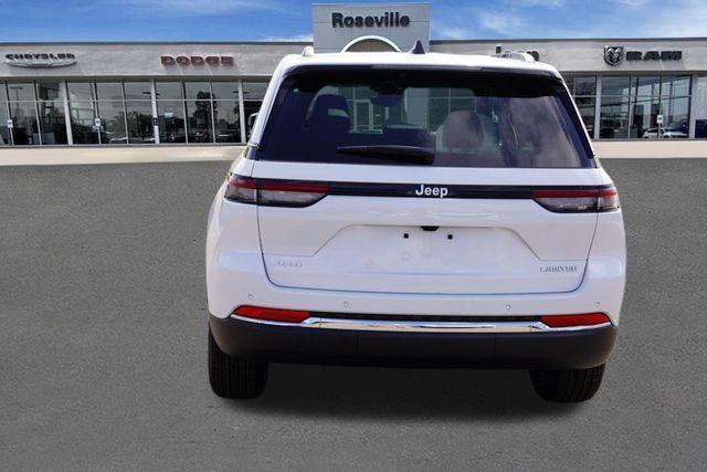 new 2025 Jeep Grand Cherokee car, priced at $43,569