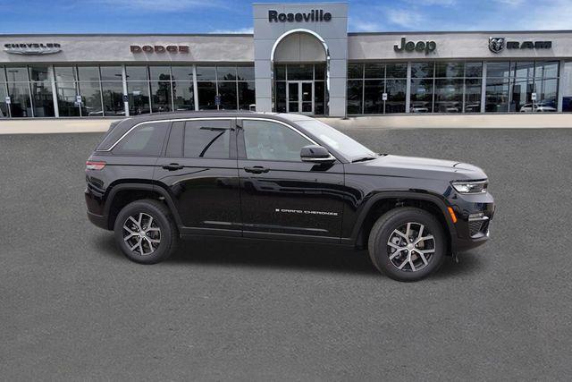 new 2025 Jeep Grand Cherokee car, priced at $48,257