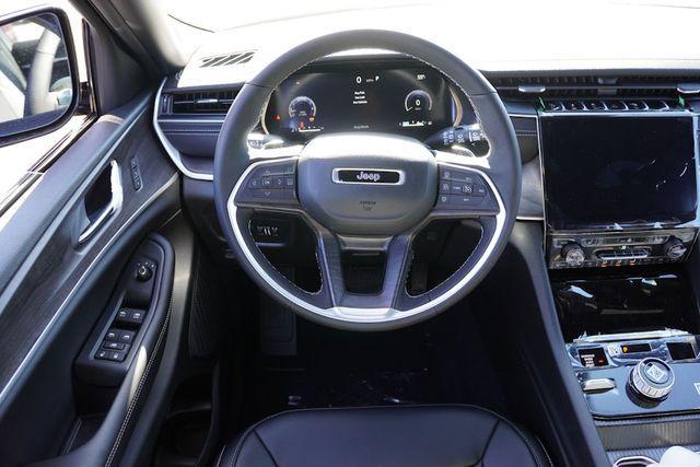 new 2025 Jeep Grand Cherokee L car, priced at $43,224