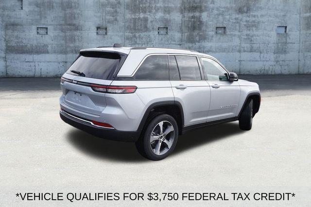 new 2024 Jeep Grand Cherokee 4xe car, priced at $45,713