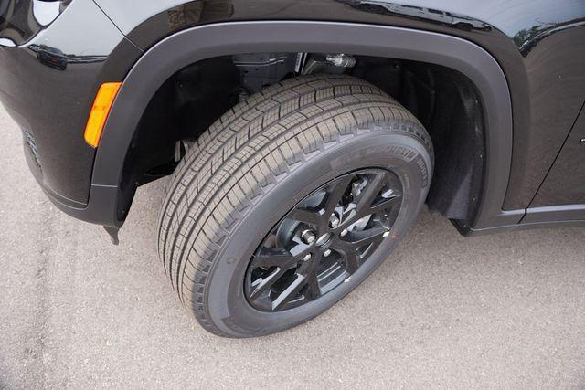 new 2025 Jeep Grand Cherokee L car, priced at $42,263