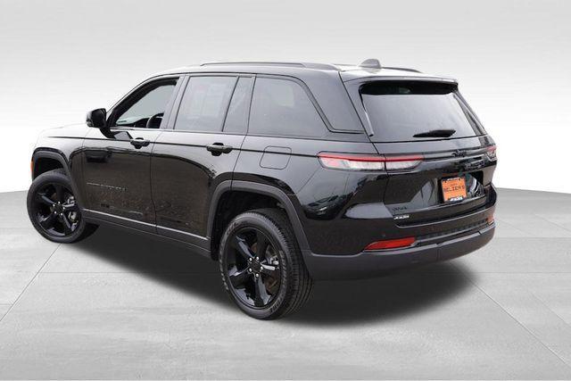 used 2023 Jeep Grand Cherokee car, priced at $31,865