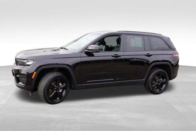 used 2023 Jeep Grand Cherokee car, priced at $31,865