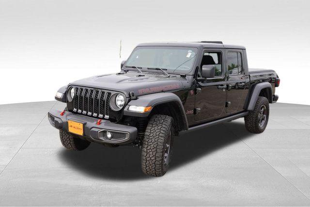 used 2023 Jeep Gladiator car, priced at $40,677