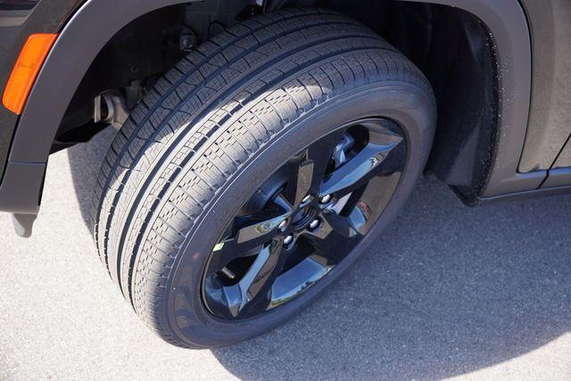 new 2025 Jeep Grand Cherokee L car, priced at $44,053