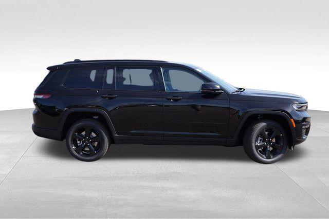 new 2025 Jeep Grand Cherokee L car, priced at $44,053
