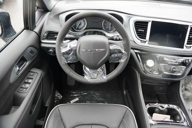 new 2026 Chrysler Pacifica car, priced at $53,596