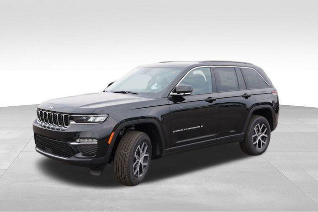 new 2025 Jeep Grand Cherokee car, priced at $40,709