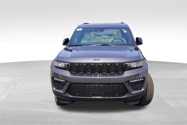 new 2025 Jeep Grand Cherokee car, priced at $49,359
