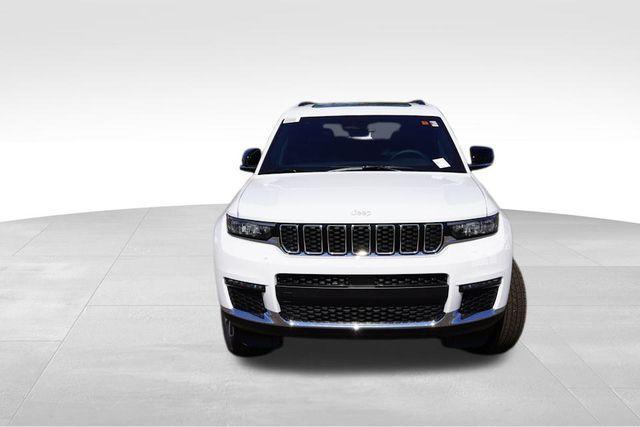 new 2025 Jeep Grand Cherokee L car, priced at $43,476