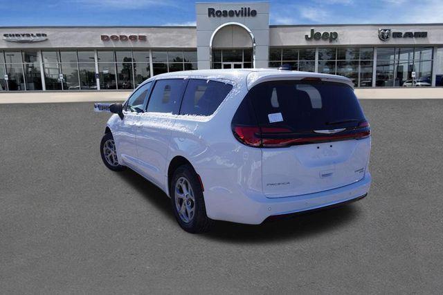 new 2024 Chrysler Pacifica car, priced at $43,855