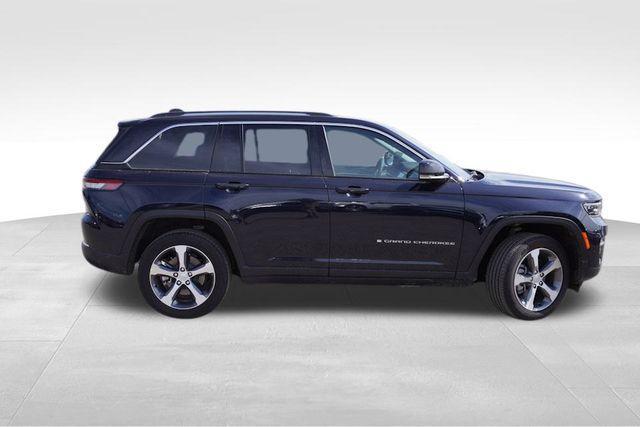 new 2024 Jeep Grand Cherokee 4xe car, priced at $49,462