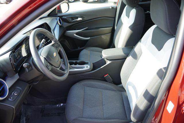 used 2024 Chevrolet Trax car, priced at $20,000