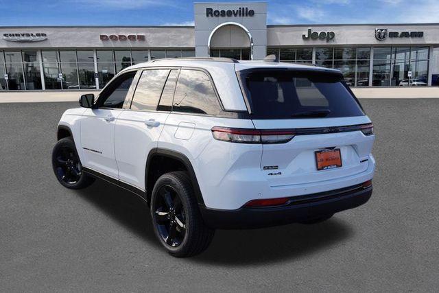 new 2025 Jeep Grand Cherokee car, priced at $45,074