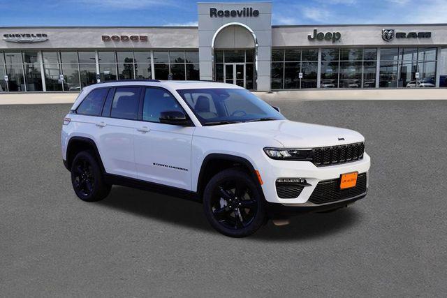 new 2025 Jeep Grand Cherokee car, priced at $45,074