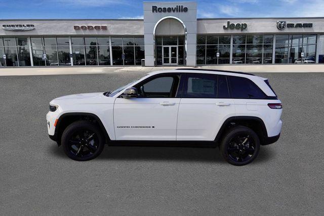 new 2025 Jeep Grand Cherokee car, priced at $45,074