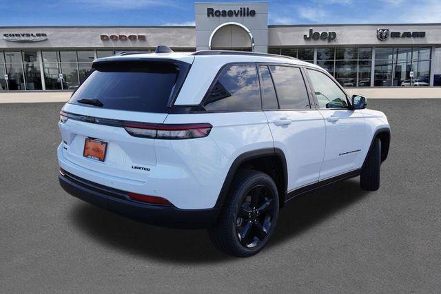 new 2025 Jeep Grand Cherokee car, priced at $45,074