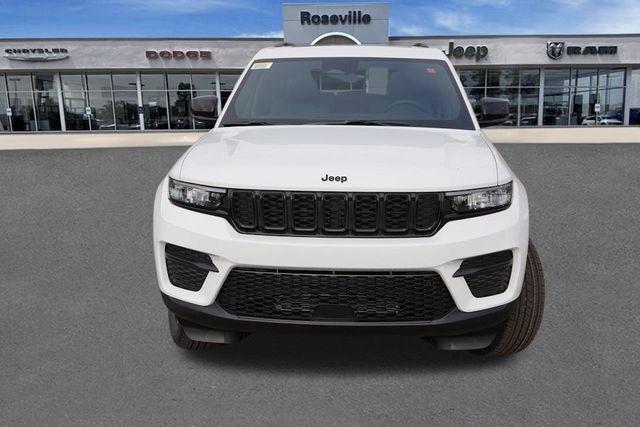 new 2025 Jeep Grand Cherokee car, priced at $40,020