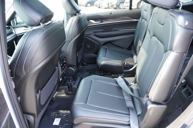 new 2025 Jeep Grand Cherokee L car, priced at $46,850