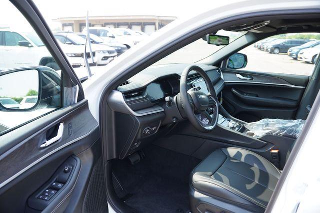 new 2025 Jeep Grand Cherokee L car, priced at $46,850