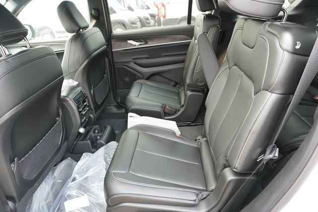 new 2025 Jeep Grand Cherokee L car, priced at $43,536