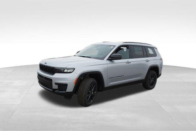 new 2025 Jeep Grand Cherokee L car, priced at $39,268