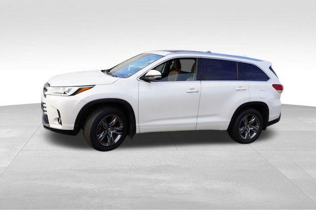 used 2018 Toyota Highlander car, priced at $30,615