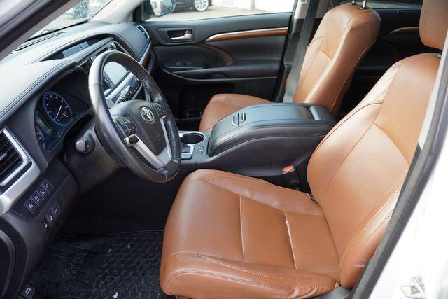 used 2018 Toyota Highlander car, priced at $30,615