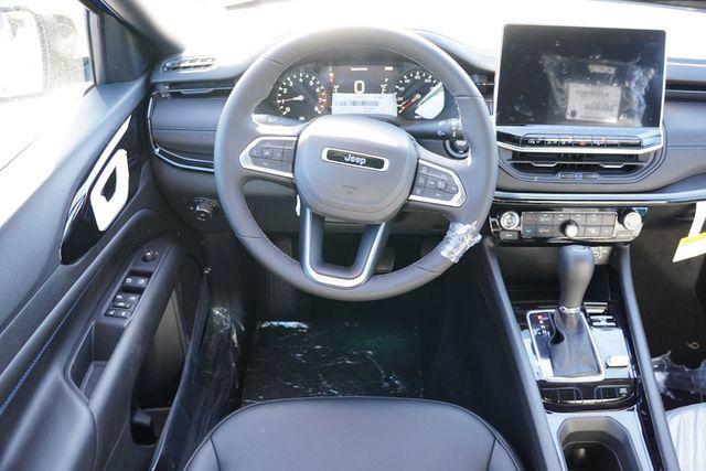 new 2026 Jeep Compass car, priced at $32,005