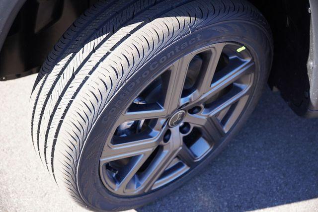 new 2026 Jeep Compass car, priced at $32,005