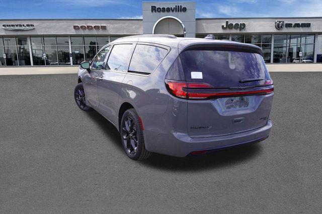 new 2025 Chrysler Pacifica car, priced at $53,143