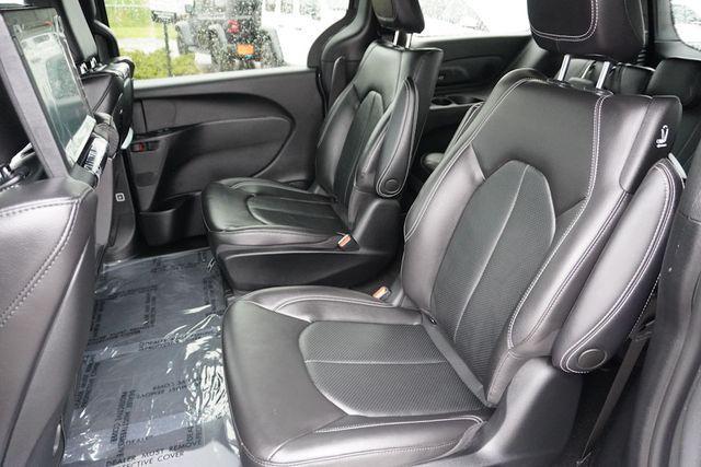 used 2022 Chrysler Pacifica Hybrid car, priced at $37,986