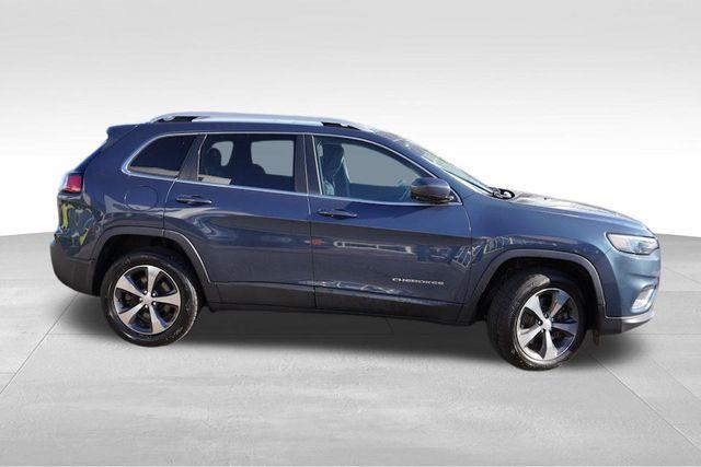 used 2019 Jeep Cherokee car, priced at $18,896