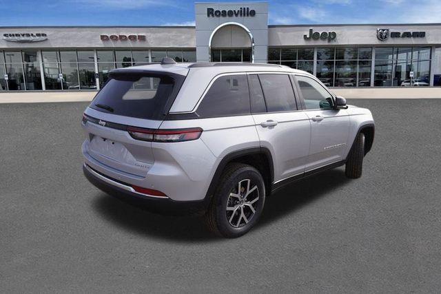 new 2025 Jeep Grand Cherokee car, priced at $44,637