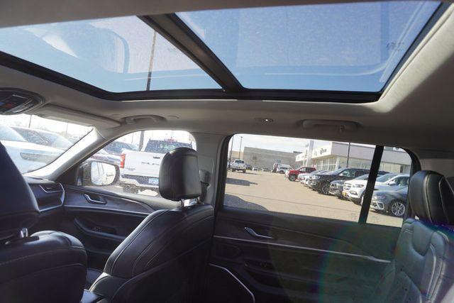 used 2022 Jeep Grand Cherokee L car, priced at $32,844