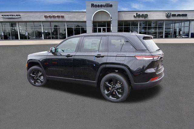 new 2025 Jeep Grand Cherokee car, priced at $44,145