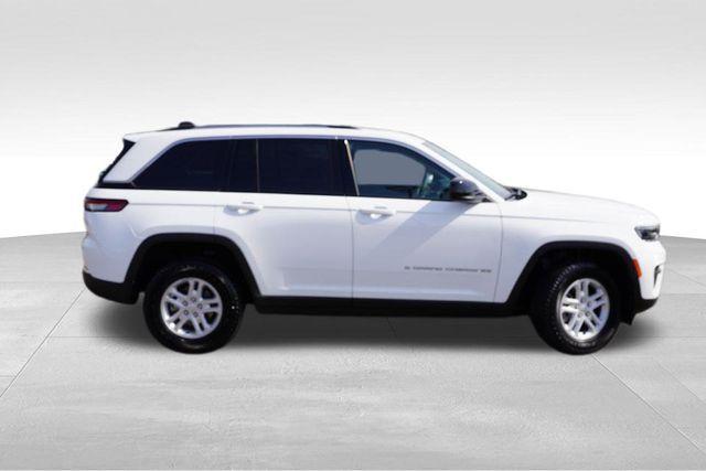 used 2023 Jeep Grand Cherokee car, priced at $29,220