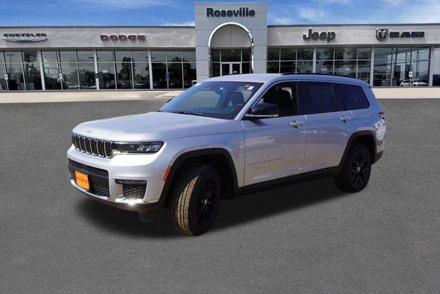 new 2024 Jeep Grand Cherokee L car, priced at $41,965