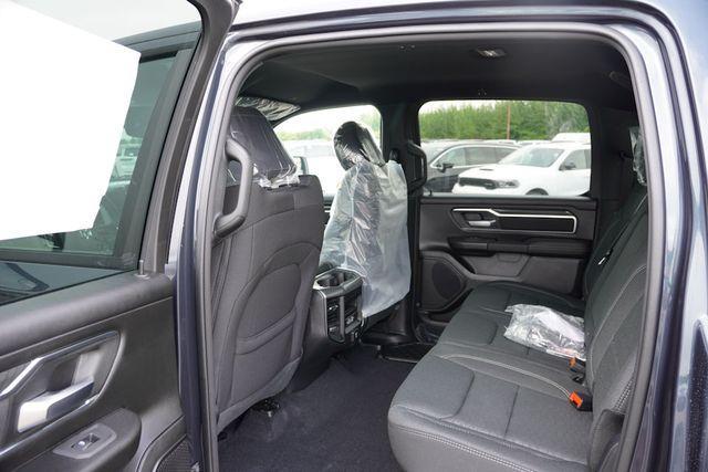 new 2025 Ram 1500 car, priced at $43,392