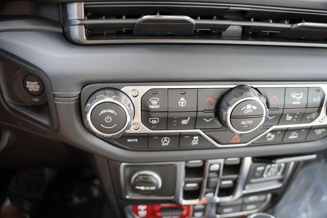 new 2025 Jeep Wrangler car, priced at $54,692