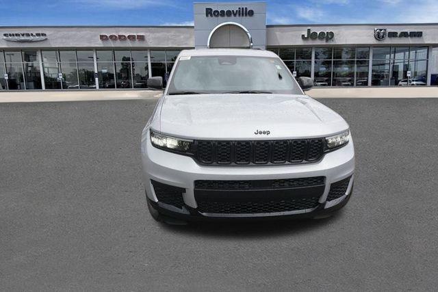 new 2024 Jeep Grand Cherokee L car, priced at $44,452