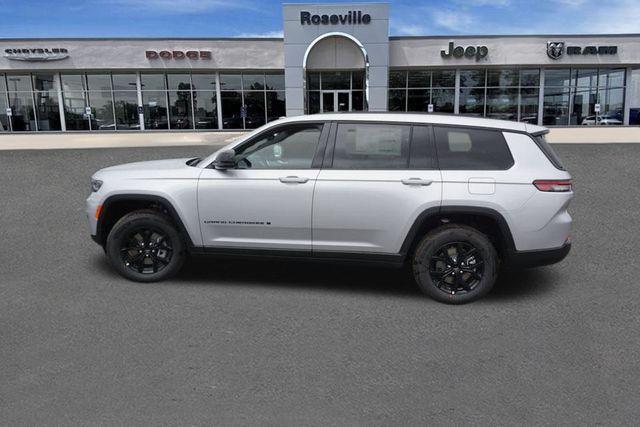 new 2024 Jeep Grand Cherokee L car, priced at $44,452