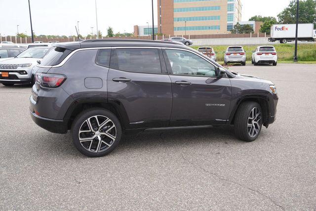 new 2024 Jeep Compass car, priced at $34,628