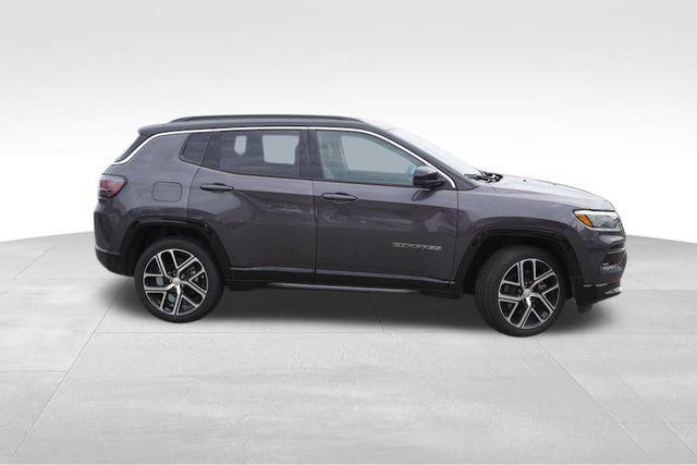 new 2024 Jeep Compass car, priced at $32,129