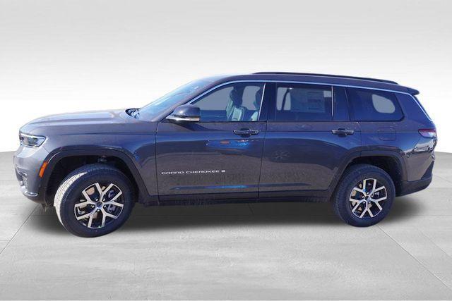 new 2025 Jeep Grand Cherokee L car, priced at $42,349