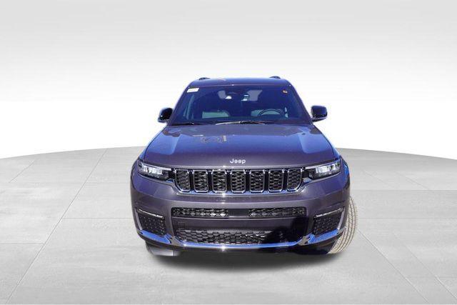 new 2025 Jeep Grand Cherokee L car, priced at $40,883