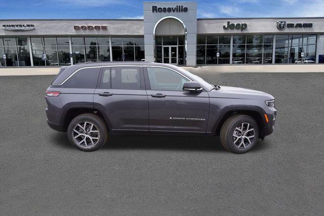 new 2025 Jeep Grand Cherokee car, priced at $43,850