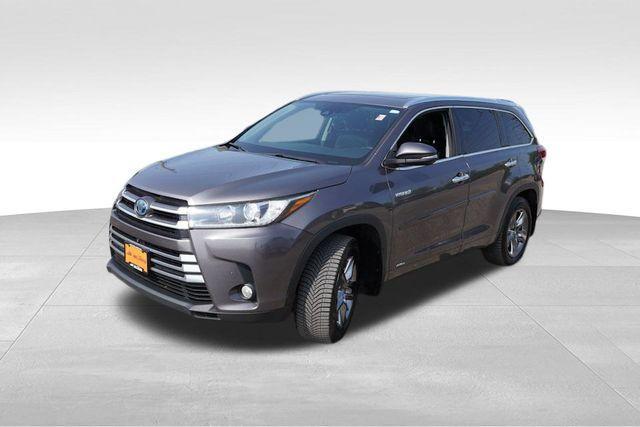 used 2017 Toyota Highlander Hybrid car, priced at $14,989