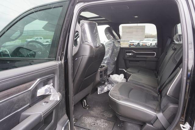 new 2025 Ram 2500 car, priced at $77,111